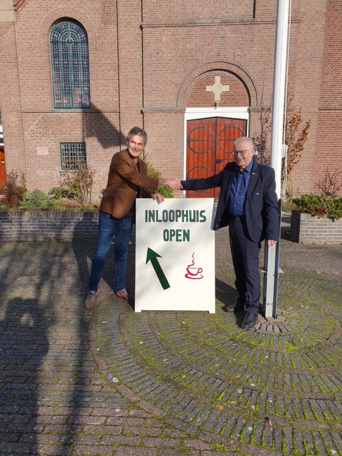 Wethouder Zigge van der Veek en Arie Derksen