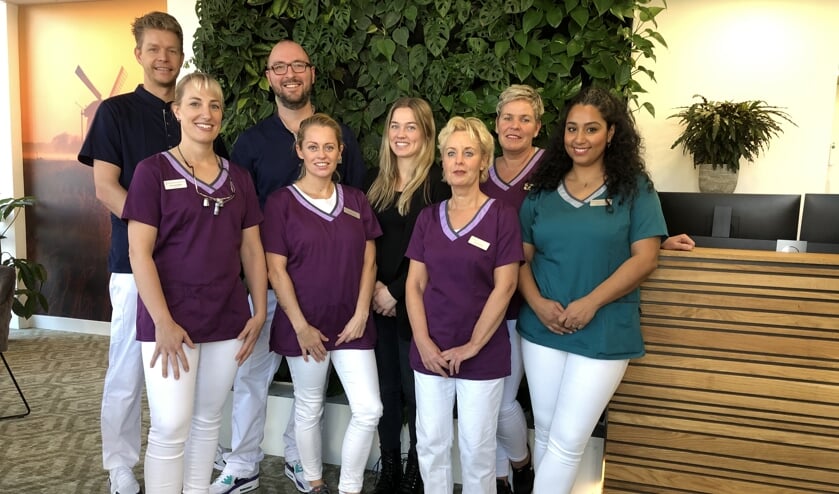 Vlnr: Sander, Ingrid, Arjan, Samantha, Carola, Petra, Jaqueline en Hibah. Niet op de foto Toon Rigter, Kelly, Sandy, Joyce, Linda en Marielle.