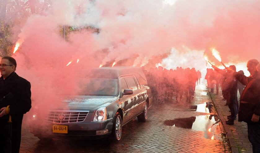 De uitvaart van Brian was 'spectaculair' te noemen.