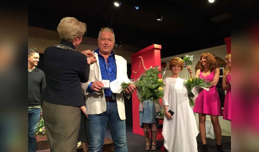 Jan Slager is te gast in Muziek van de straat.