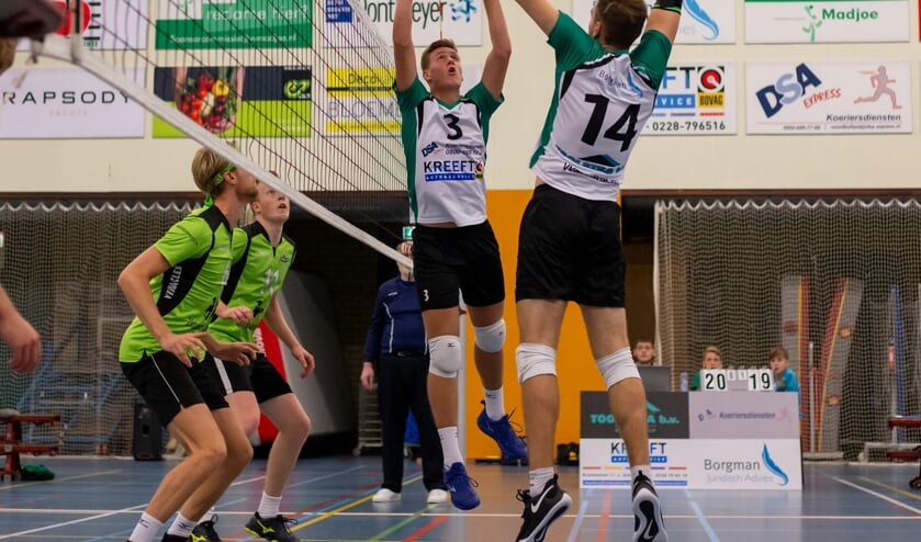 Volleyen op hoog regionaal niveau.