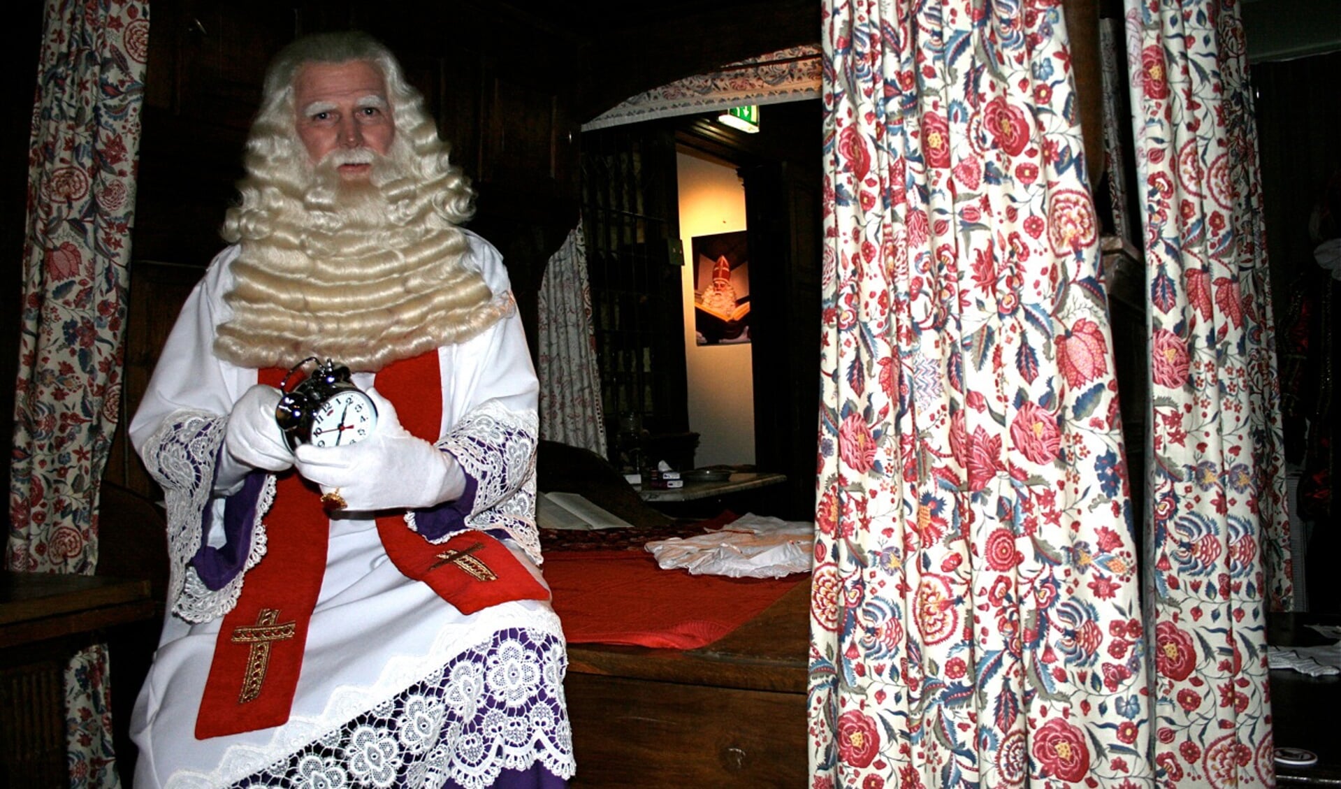 Tijdens zijn verblijf in Nederland logeert Sinterklaas in het Westfries Museum.
