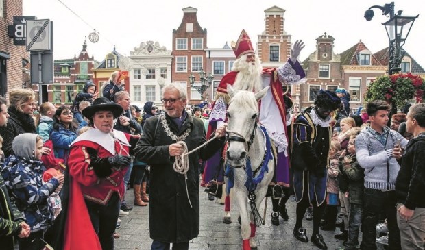 Sinterklaas komt zaterdag 16 november weer aan in Alkmaar.