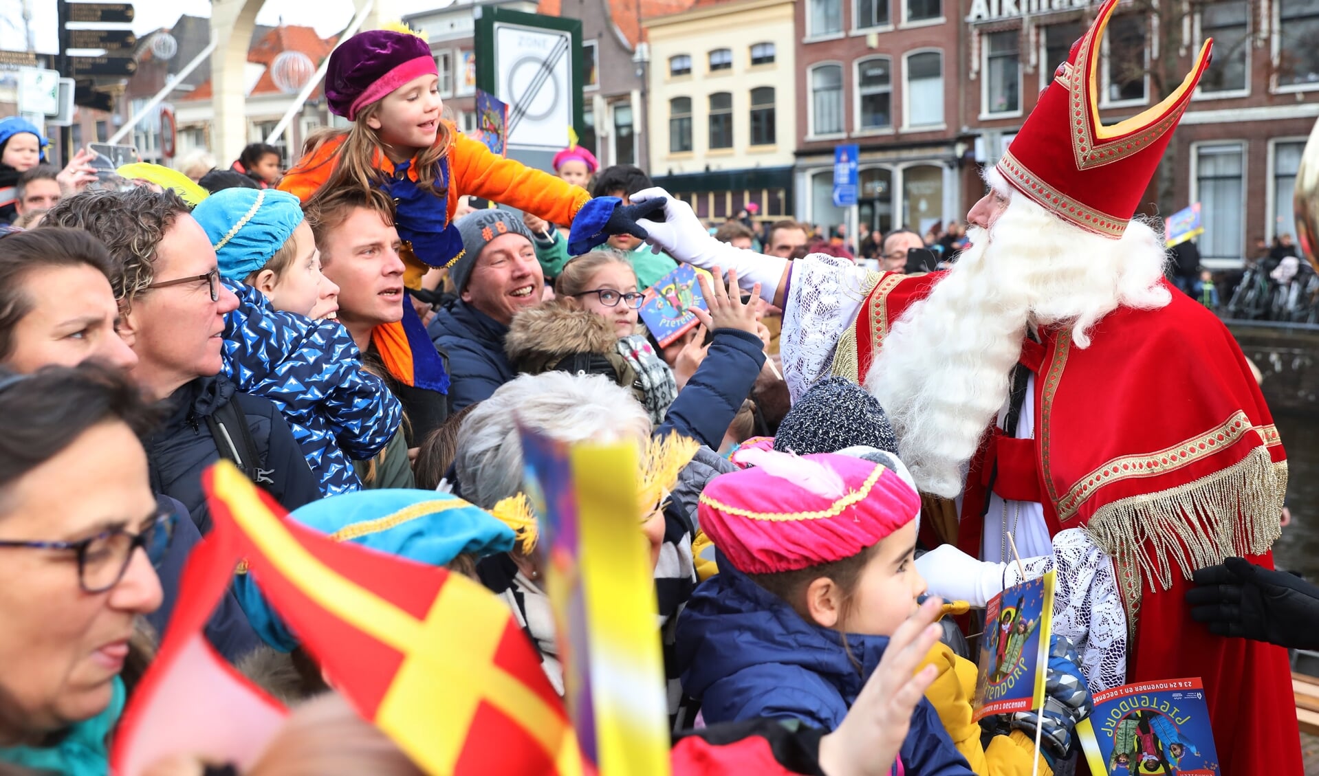 Sinterklaas komt aan in Alkmaar: één groot feest!