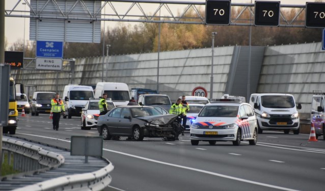 Vier rijbanen afgesloten A8.