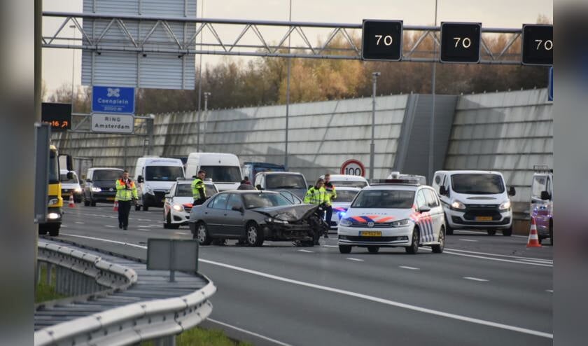 Vier rijbanen afgesloten A8.