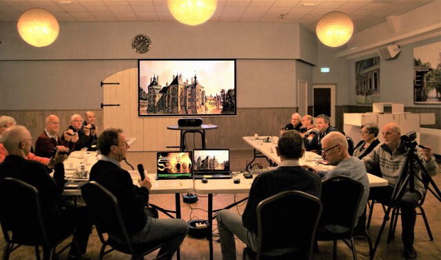 Maak bij Streekbeeld kennis met de vele mogelijkheden, tips en de trucs voor het maken van een film.