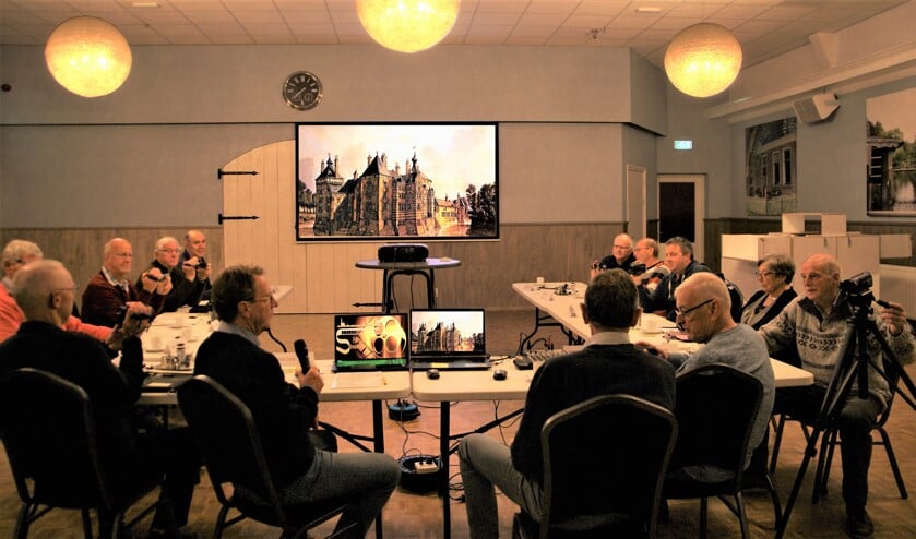 Maak bij Streekbeeld kennis met de vele mogelijkheden, tips en de trucs voor het maken van een film.