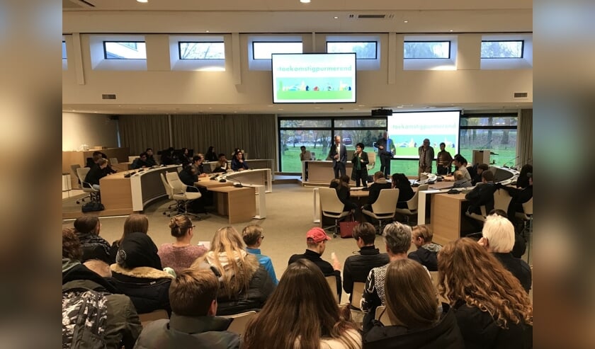 Leerlingen van SG Nelson Mandela presenteerden hun plannen voor toekomstig Purmerend