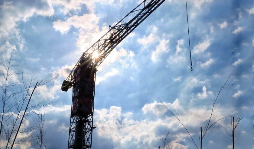 Bouwprojecten gaan door in Noord-Holland.