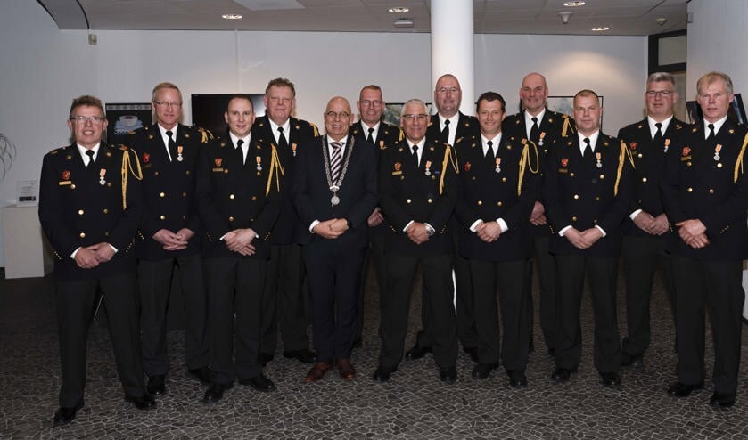 Vlnr. de heren Wijte, Leeuw, Spithorst, Mollee, Franx, Giling, Veld, Beemster, Bouma, Dekker, Weel, Ursem en Groot.