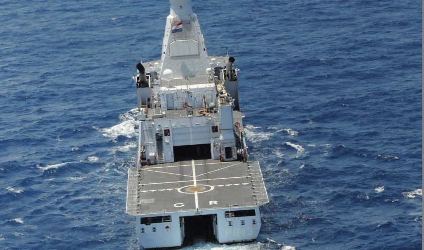 Marineschip Zr.Ms. Groningen.