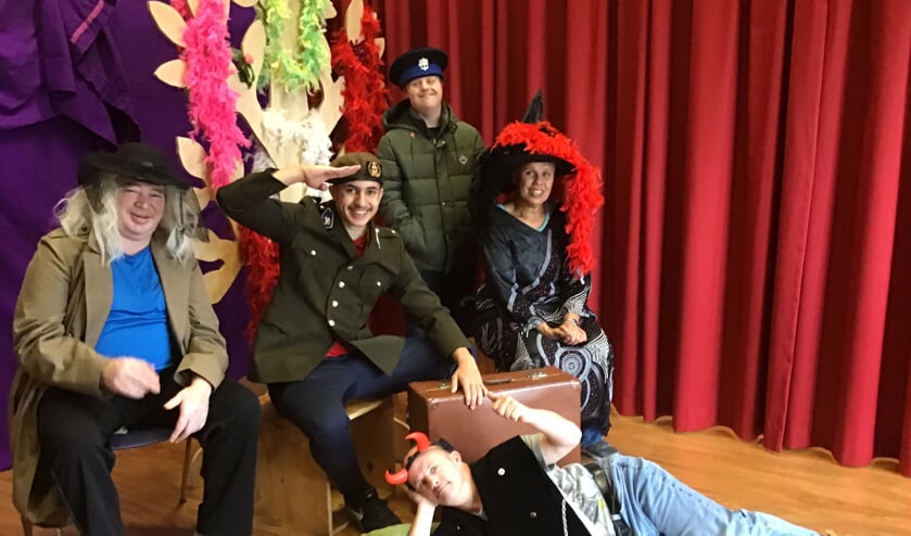 Theater is een unieke manier om het publiek kennis te laten maken met de kwaliteiten van mensen met een beperking.