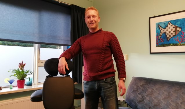 Floris geeft onder andere stoelmassages.
