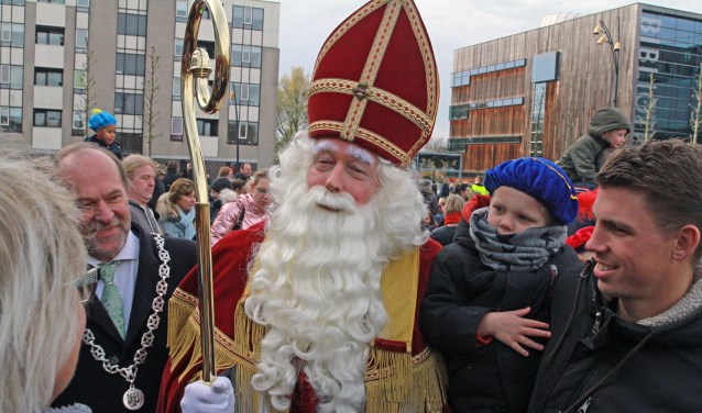 Sinterklaas knoopte graag een praatje aan met de mensen.