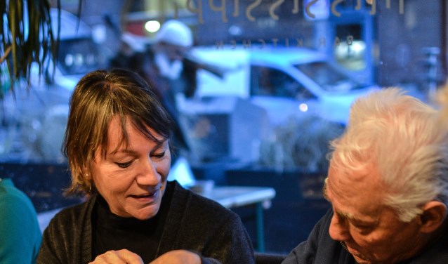 Samen een kopje snert eten. Dit zal mensen verbinden.