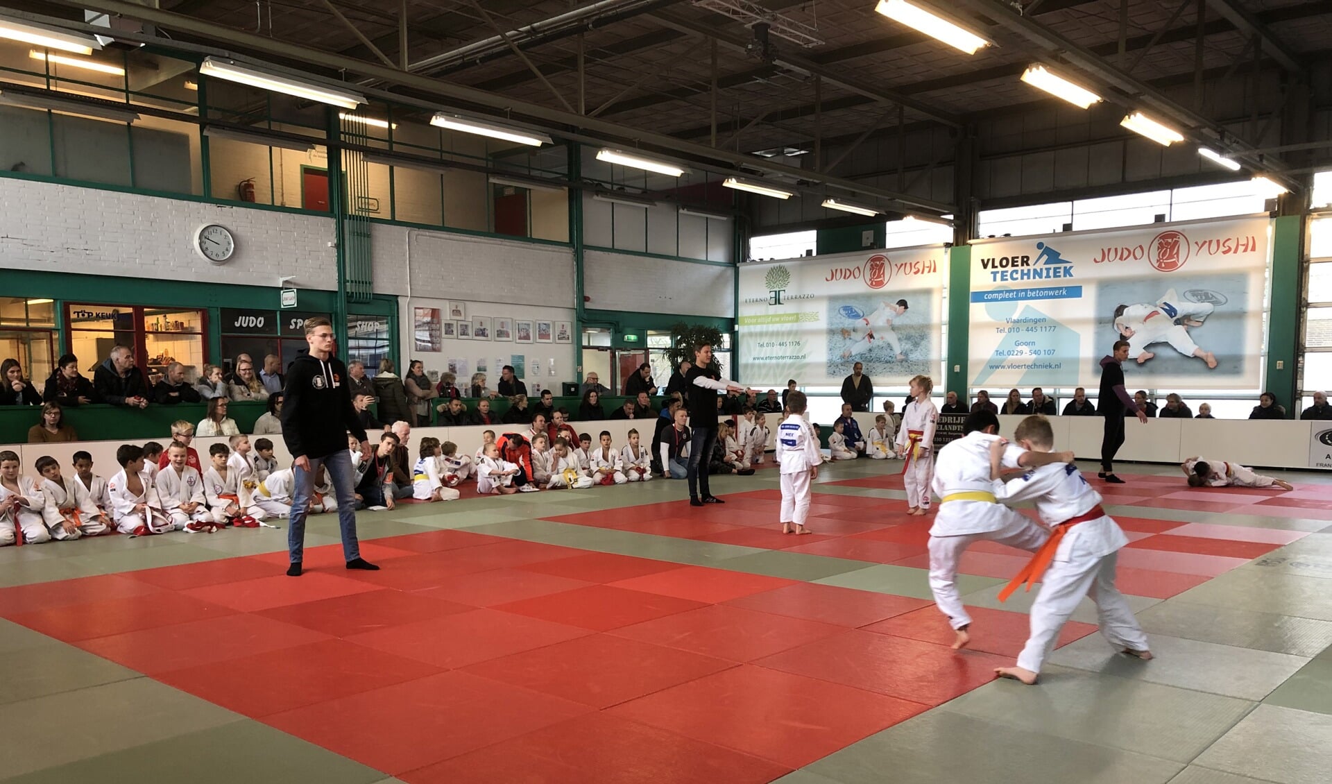 Het Judo Yushi Jeugdtoernooi in volle gang. 