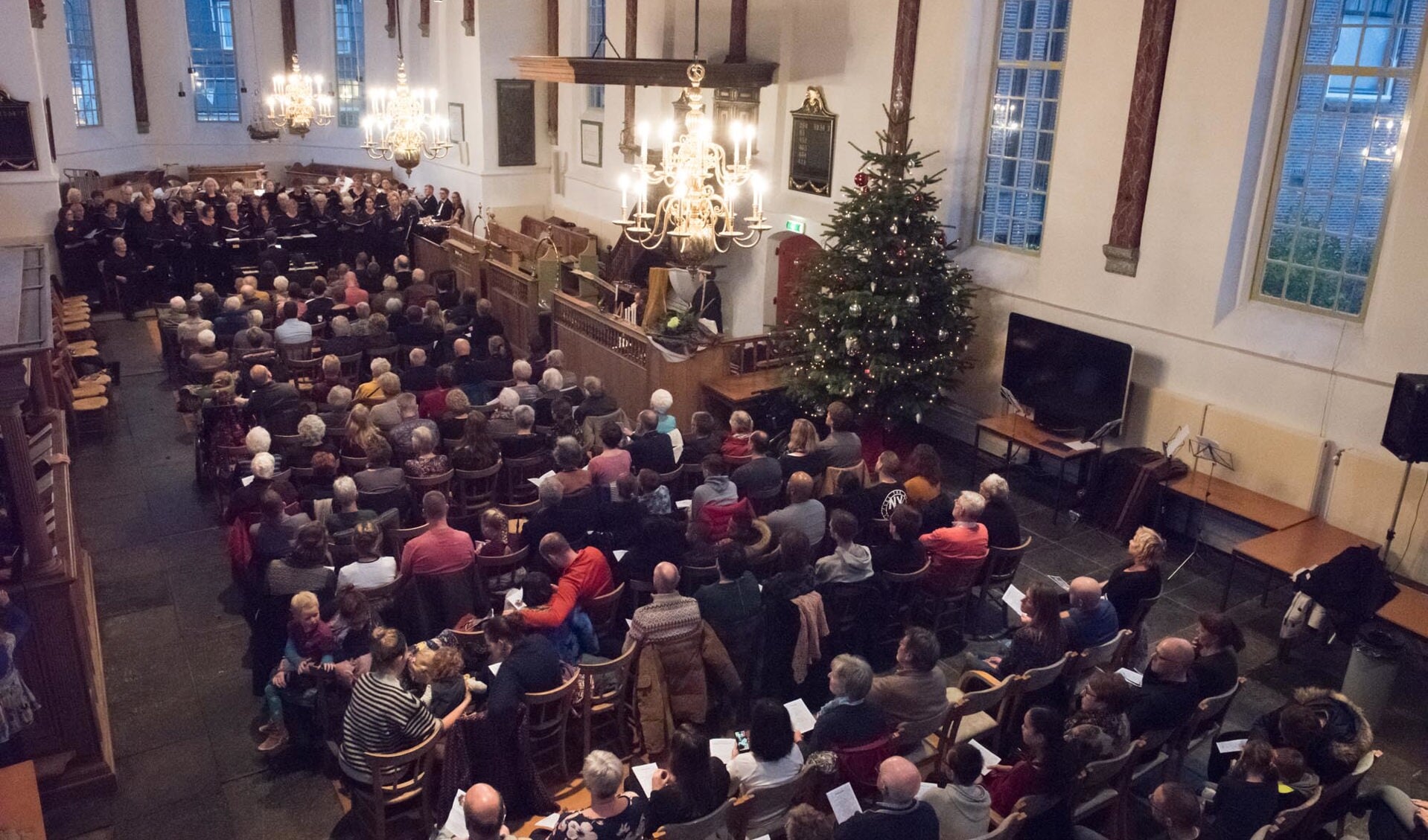 Twee keer kerstconcert Nicolaaskerk Krommenie op 22 december. 