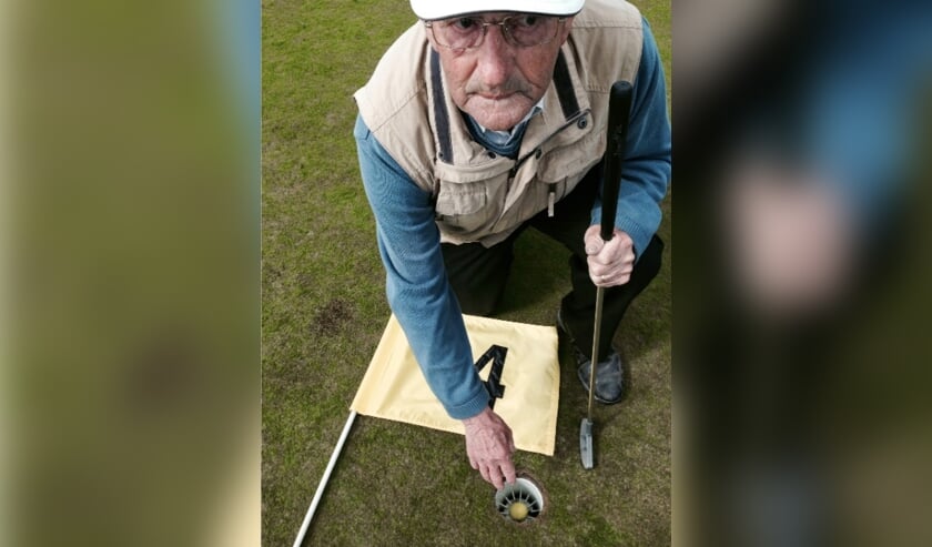 Wéér een hole in one. Het wordt routine voor 'Harry Putter'.
