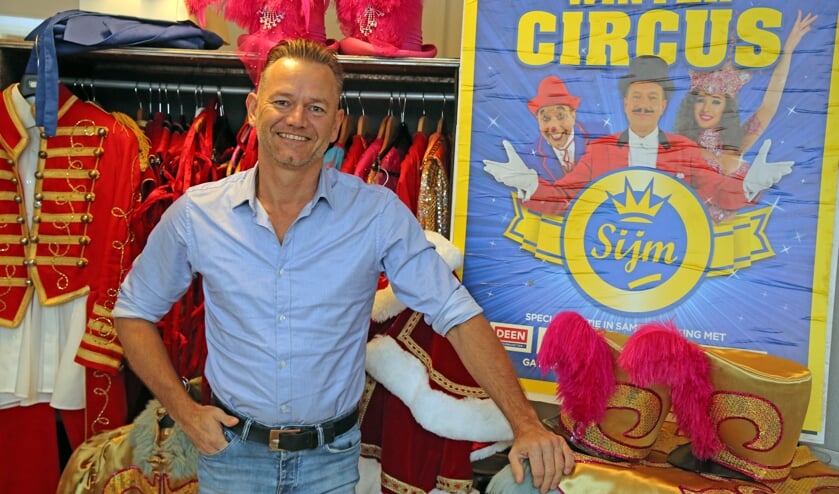 Over de aanstaande kerstshow vertelt Sijm: ''De bal ligt voor het doel. Het is nu tijd om deze binnen te schieten.''