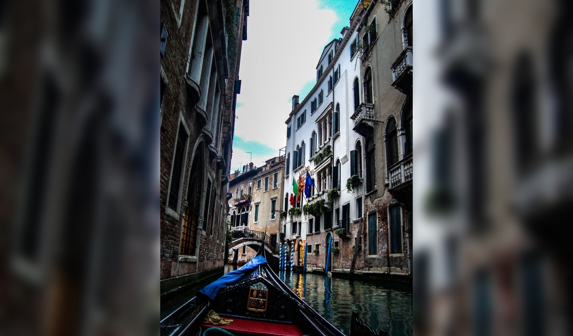 Het verhaal speelt in Venetië.