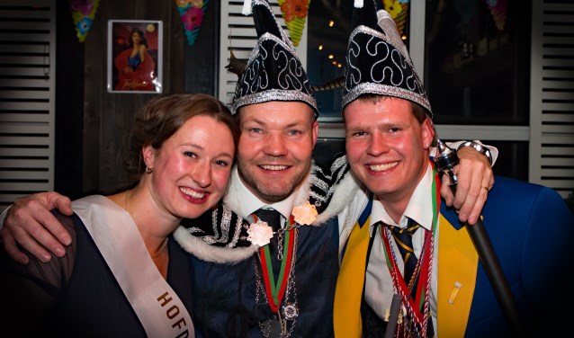Hofdame Miranda, prins Bob en adjudant Kevin.