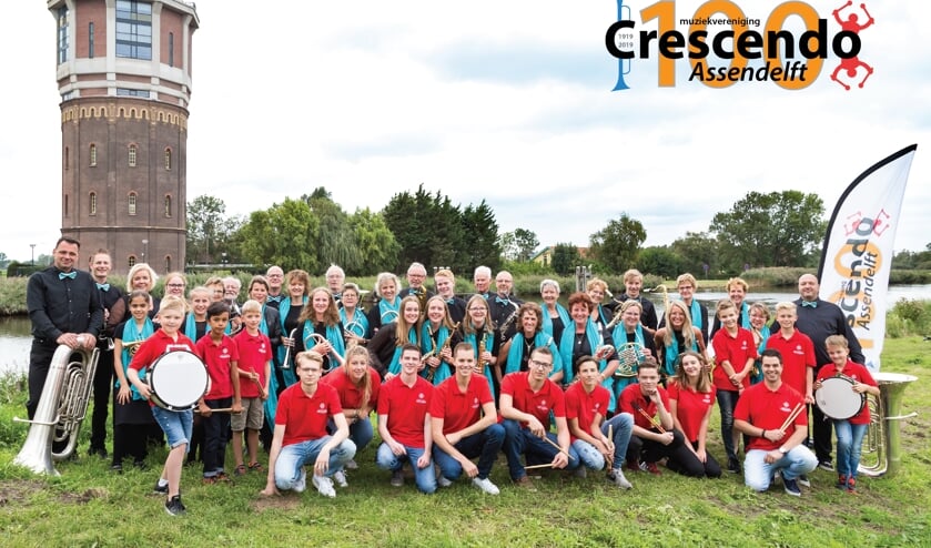 Muziekvereniing Crescendo Assendelft bestaat dit jaar 100 jaar.