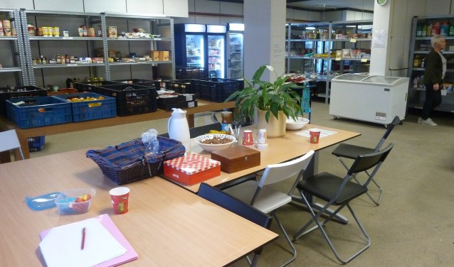 De Voedselbank is weer open na de verhuizing.
