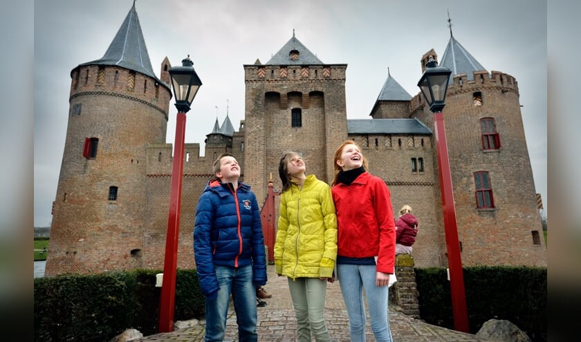 Het Muiderslot opent op 6 november haar deuren voor alle schoolkinderen.