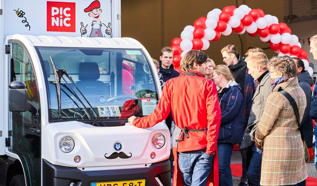 Meer dan 500 man kwam af op de opening.