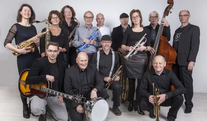 The L-Star Big Band.