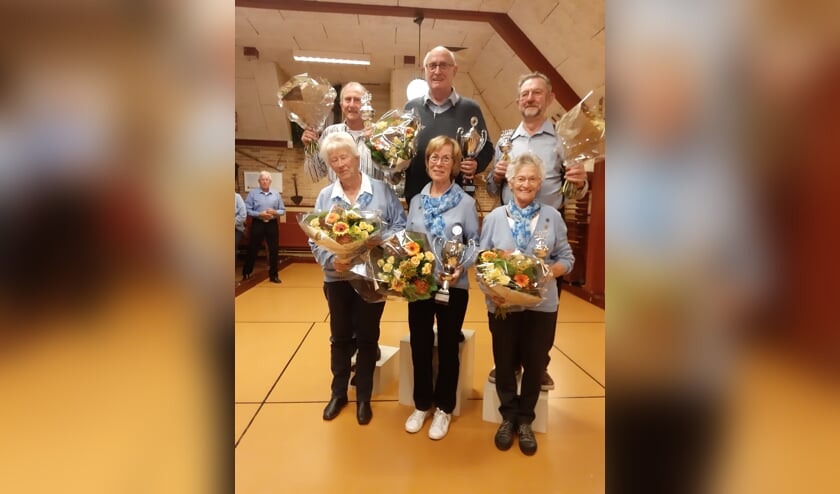 De zes finalisten van de jaarlijkse Dokter van BalenBlanken beker. In het midden beide winnaars.