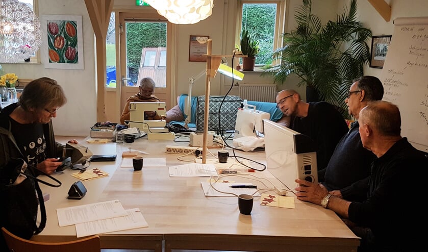 Repareren van oude spullen is duurzaam, maar bovenal leuk.
