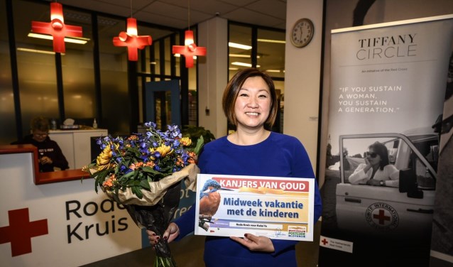 De wens van Kalai To uit Amsterdam-Noord gaat in vervulling dankzij een nominatie van Rode Kruis bij de Postcode Loterij.