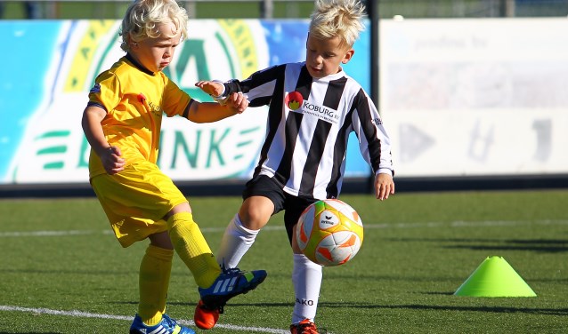 Passie bij de vijfjarige minipupillen van Spirit'30 uit Hoogkarspel.
