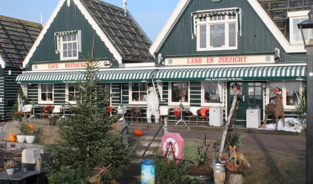 Restaurant Land- en Meerzicht in Marken.