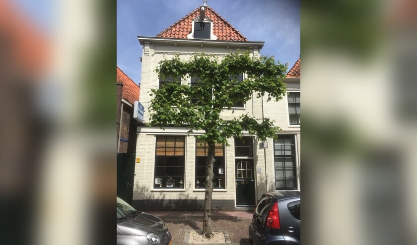 Caïssa-Eenhoorn verzorgt het kroegschaken in café Chez Dick.