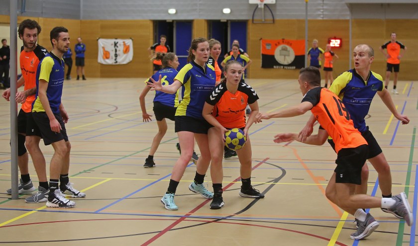 KIOS heeft de wedstrijd volledig in handen tot de laatste 5 minuten aanbreken.