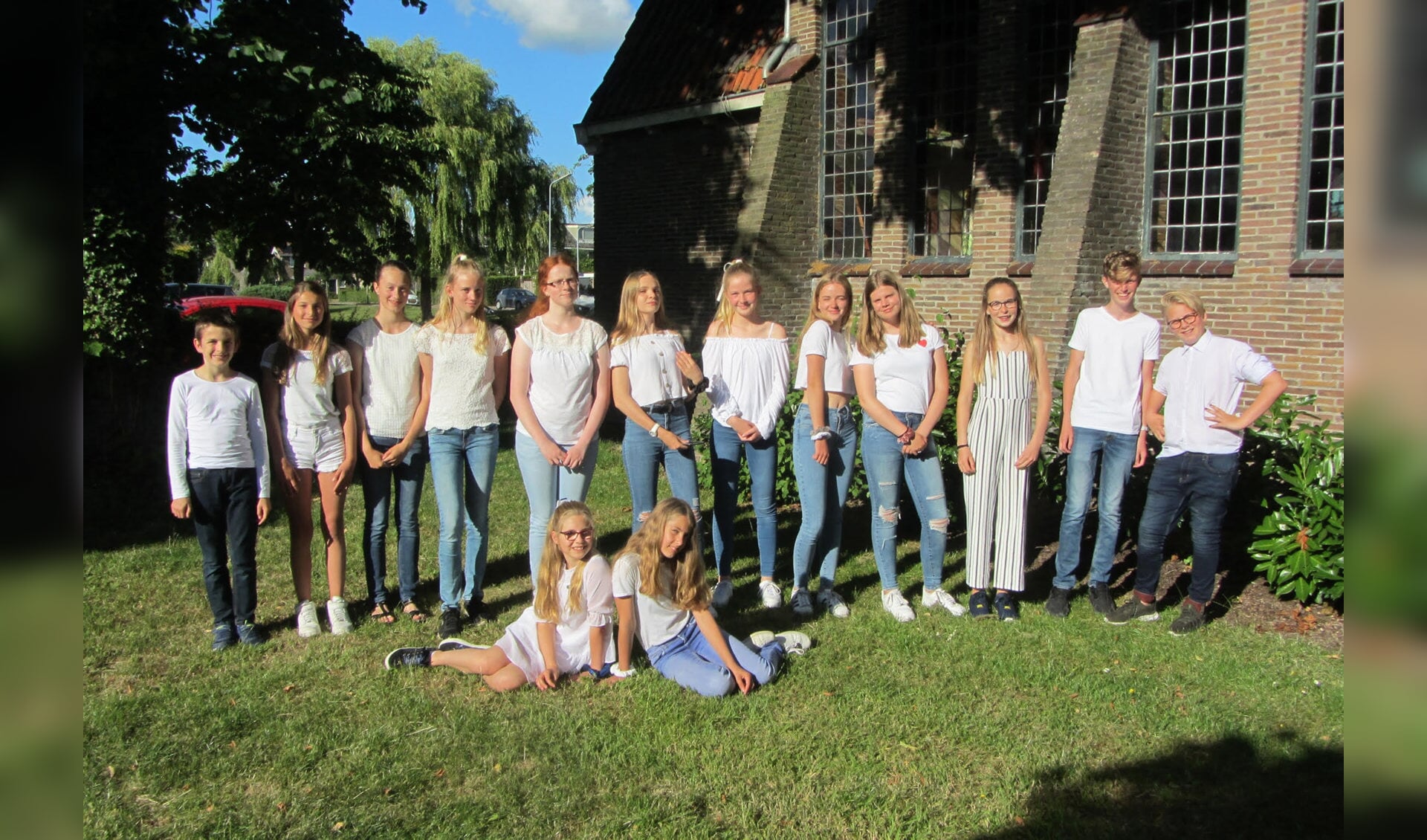 Het NH selectie jongerenkoor zingt mee in Grote Kerk Schermerhorn