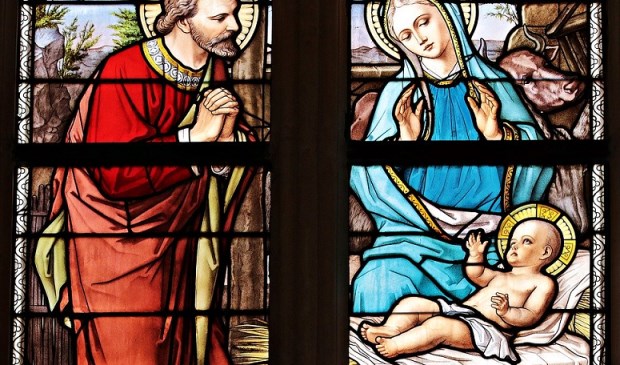 Met kerst vieren veel mensen de geboorte van Jezus.