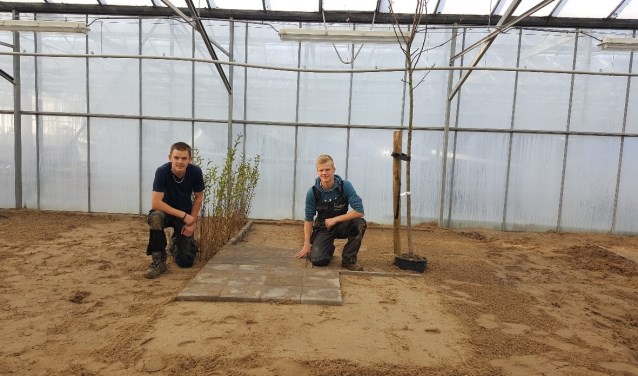 Finn en Rik zijn heroes en studenten Tuin, Park& Landschap van het Clusius College Schagen.