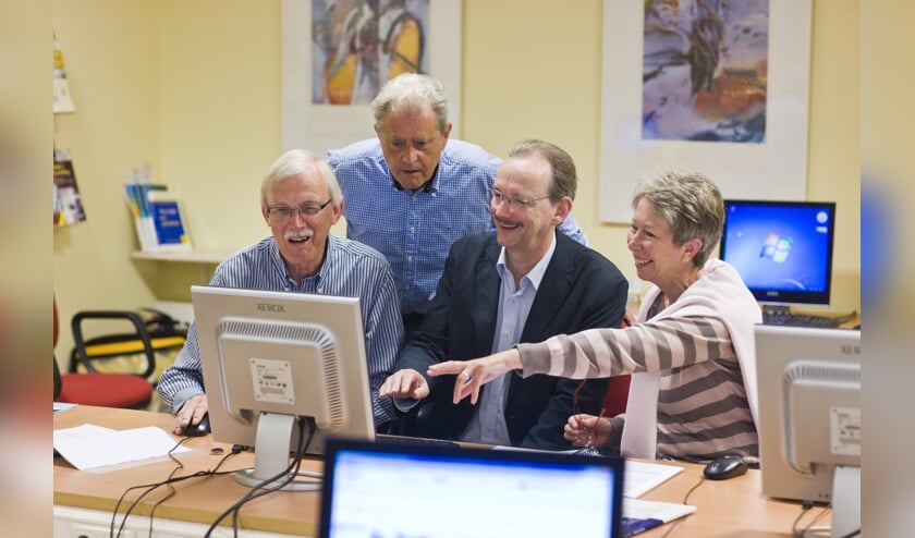 De senioren komen bij SeniorWeb aan hun trekken.