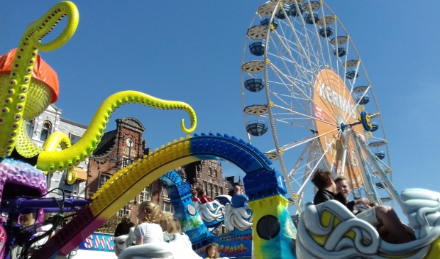 <p>Hopelijk volgend jaar weer een kermis op de Grote Markt!</p>