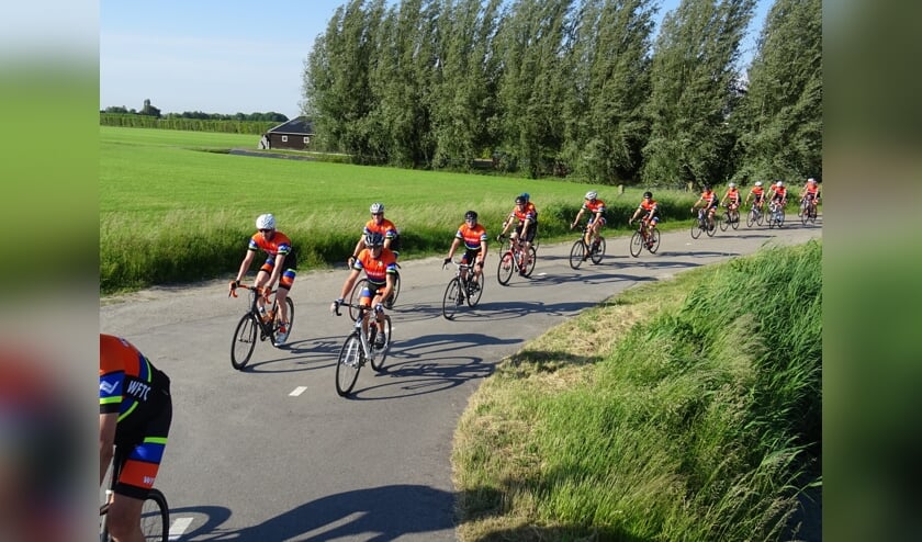 De Westfriese Toerclub organiseert dit seizoen weer diverse fietstochten.