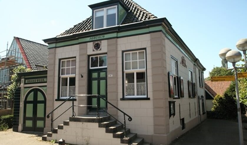 Het Regthuis in Oudkarspel.