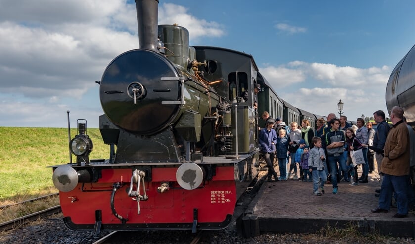 Reis mee met de stoomtram.