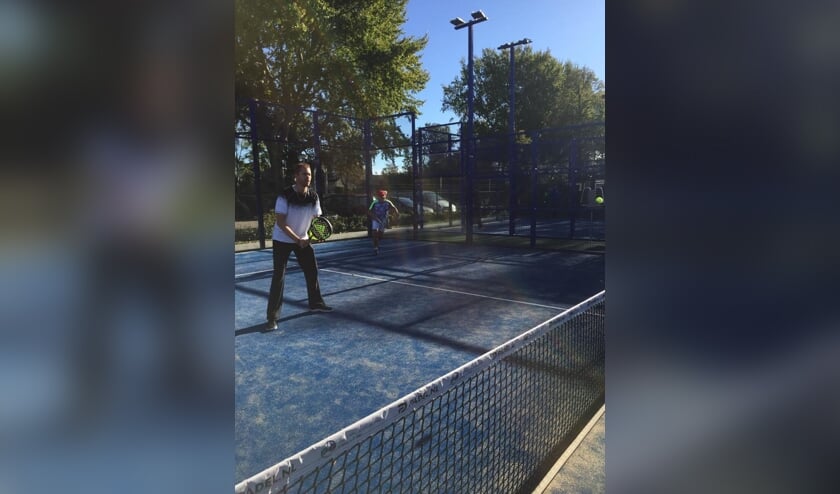Padelsport wint aan populariteit.