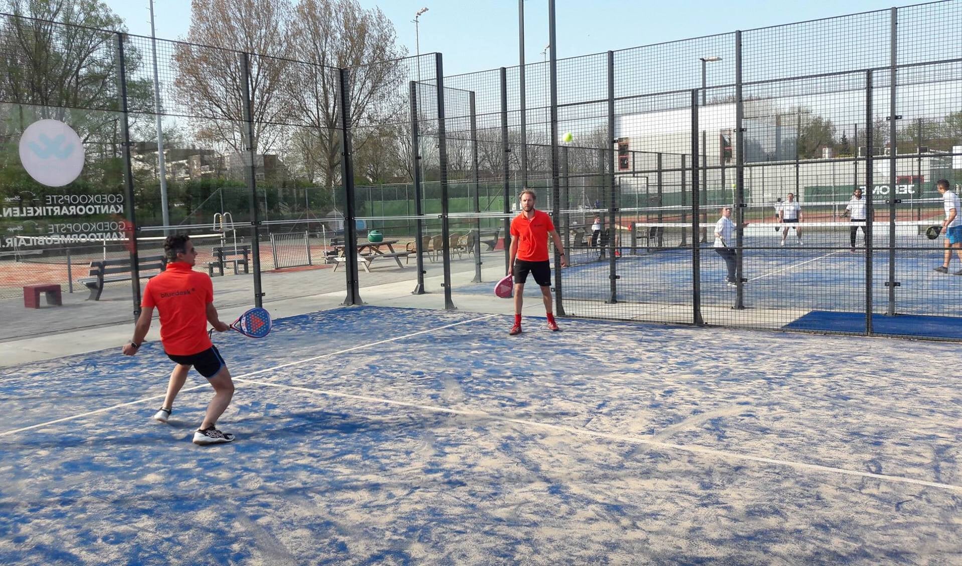 Er is veel enthousiasme voor de padelsport. 