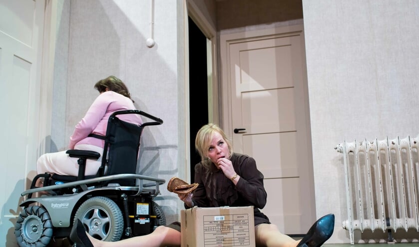 Scene uit het toneelstuk 'In Vrede'