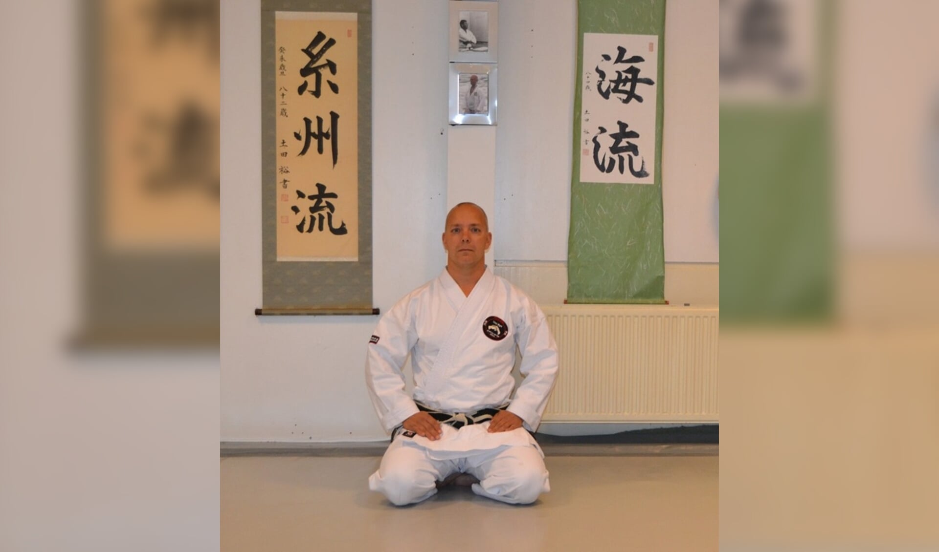Bram Duijn geeft sinds 2007 karateles in Heerhugowaard.